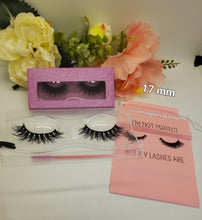 Load image into Gallery viewer, 17mm Lashes Bundle
